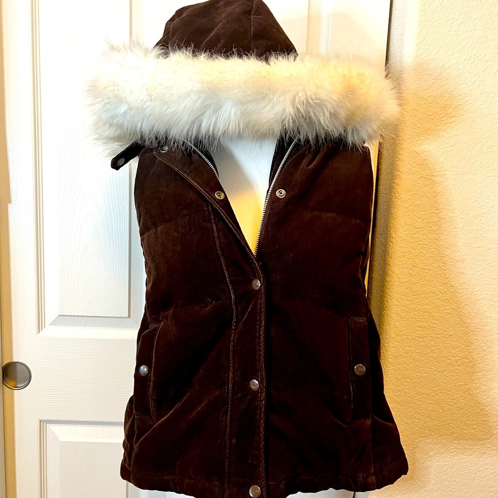Maternity Outer Vest with Hood, size small, brown and white faux fur hood